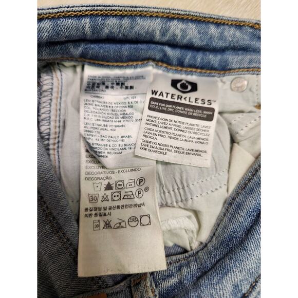 Levis 721 High Rise Skinny Jeans Women's Light Wash Distressed Denim Size 30 - Picture 7 of 8